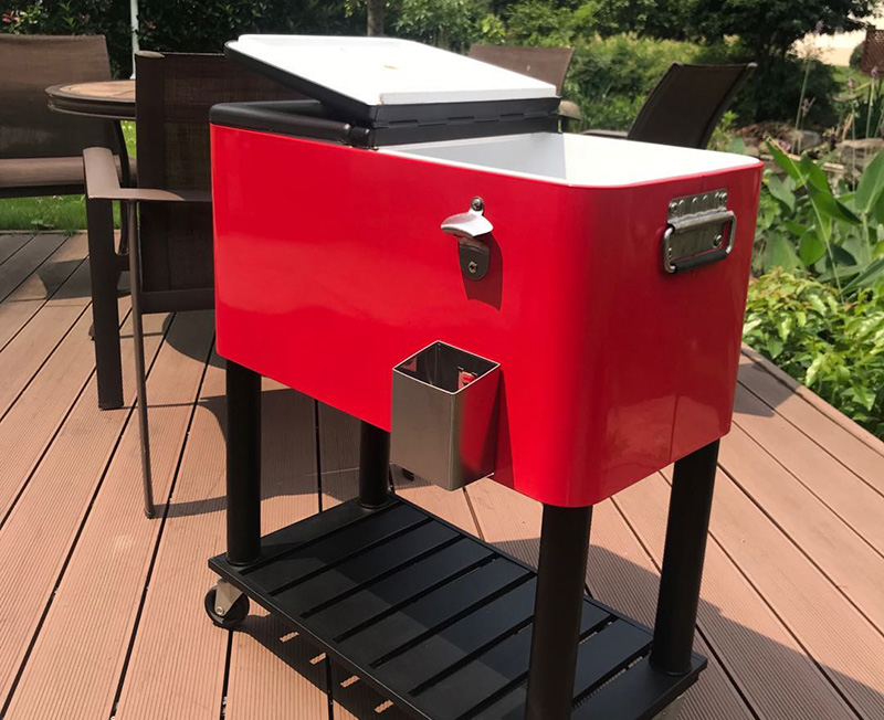 Patio Cooler Carts Are Your Ideal Party Choice